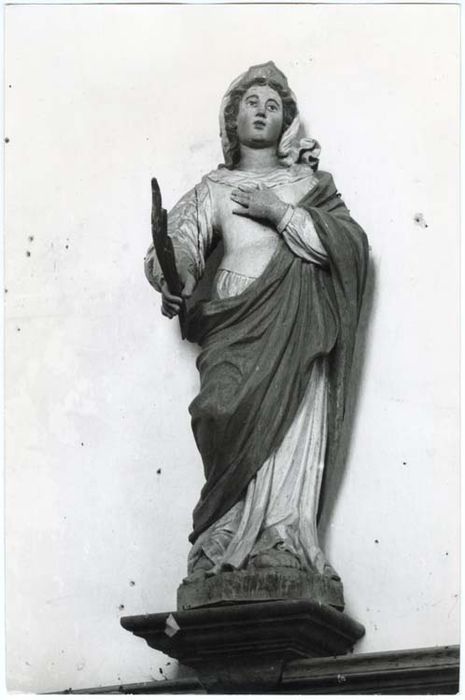 Statue : Sainte martyre