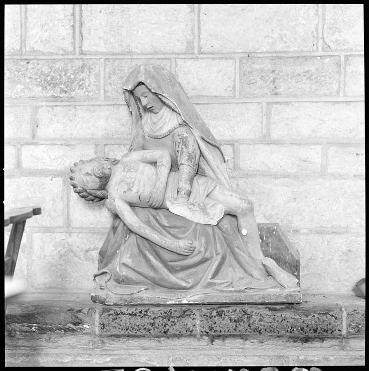 Groupe sculpté : Pietà