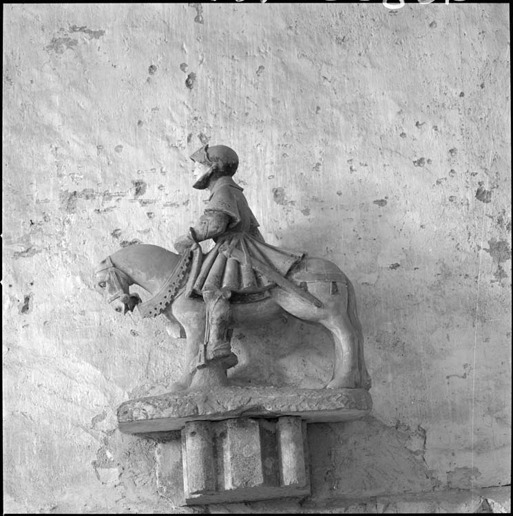 Statue : saint Georges