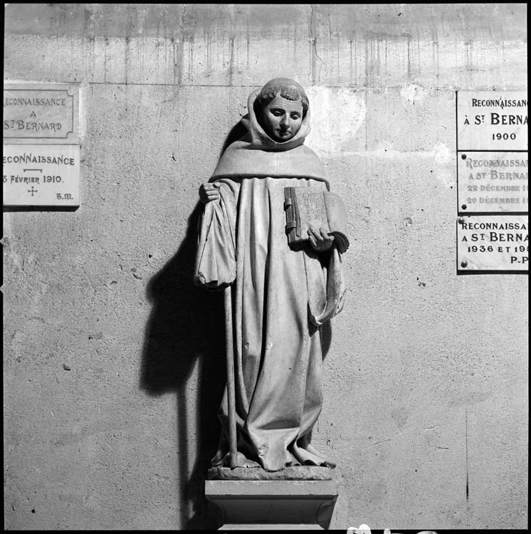 Statue : saint Bernard