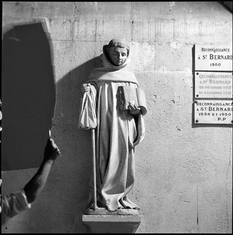 Statue : saint Bernard