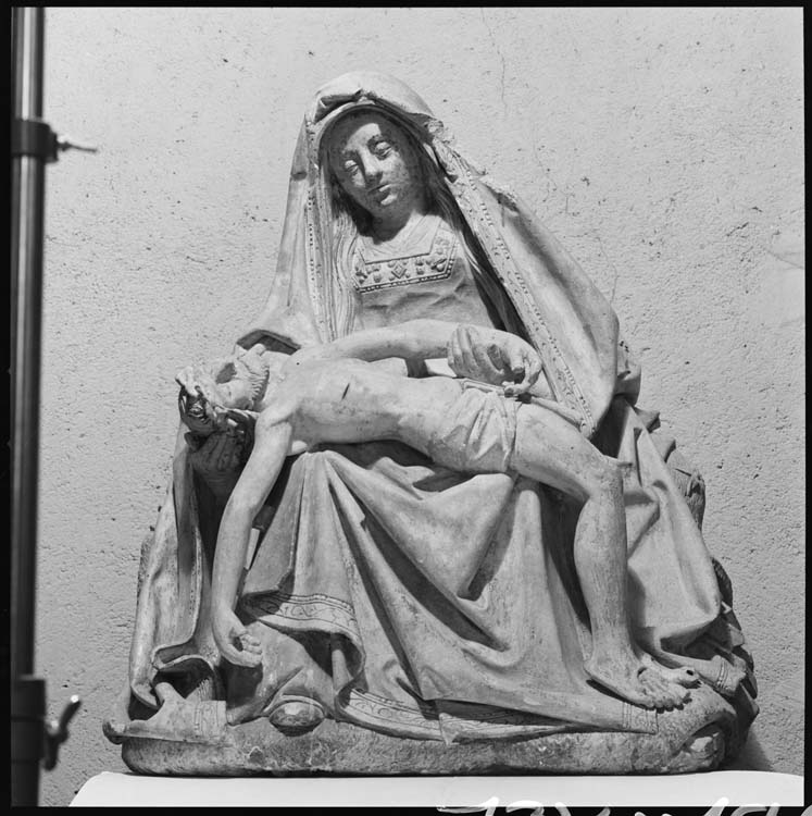 Groupe sculpté : Pietà