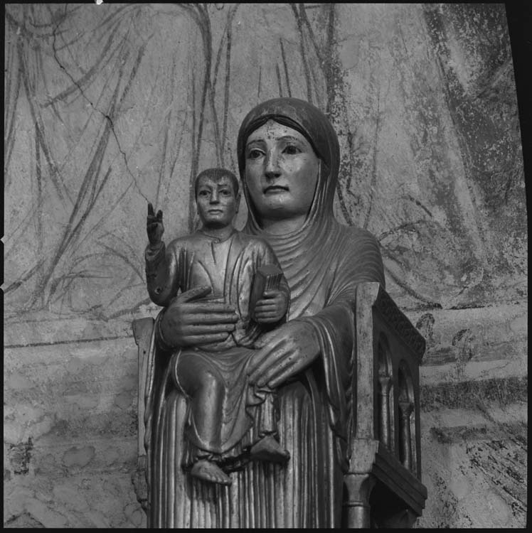 Statue : Vierge noire