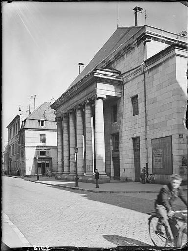 Façade d'entrée