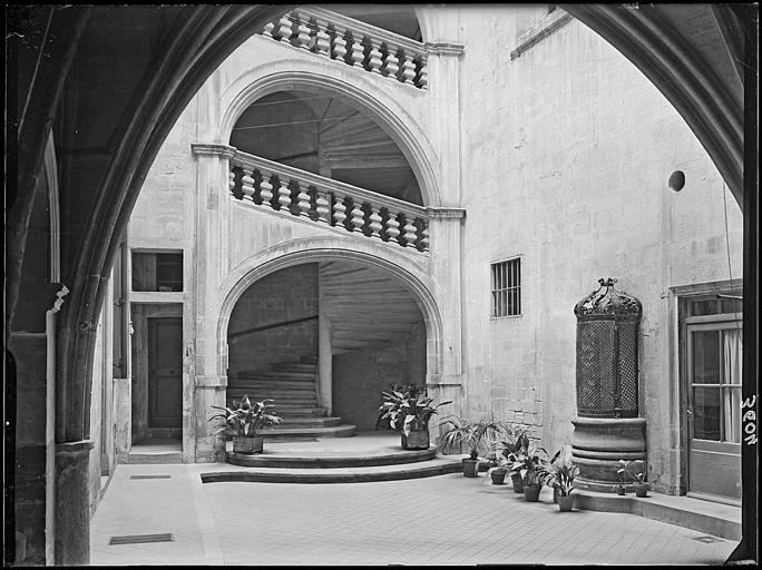 Façade d'escalier