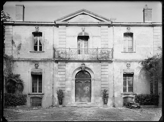 Façade d'entrée