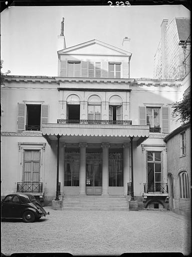 Façade sur cour