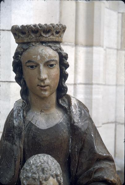 Statue de la Vierge de Cléry