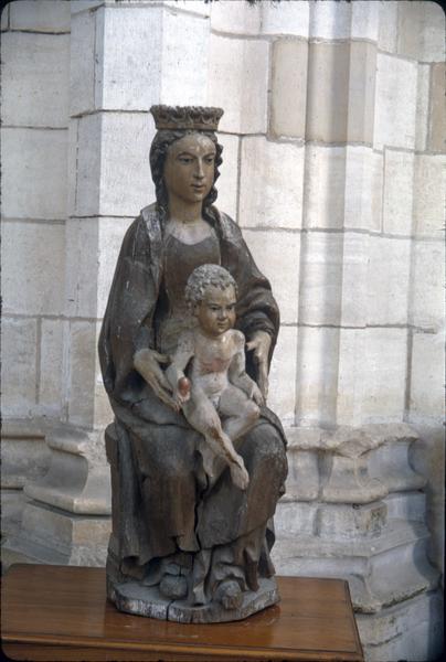 Statue de la Vierge de Cléry