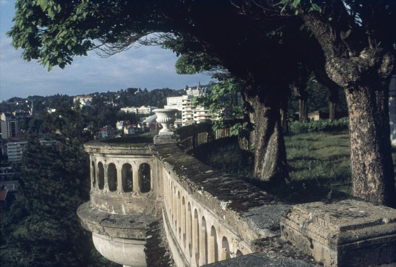 Terrasse du château, vue sur la ville