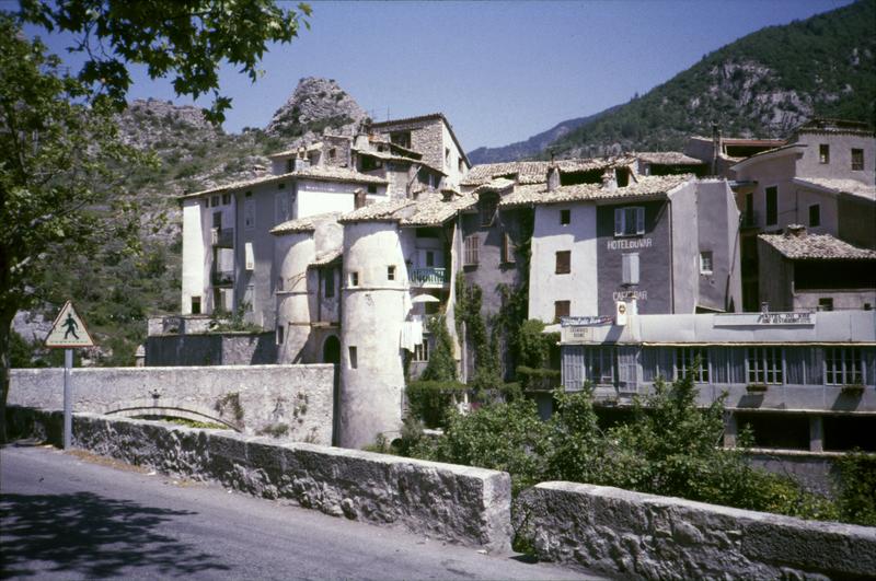 Porte Royale, pont-levis et pont sur douves