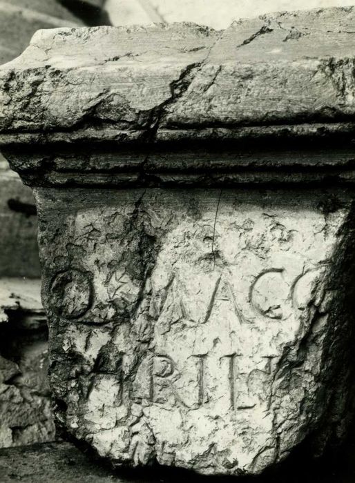 stèle funéraire (fragment) - © Ministère de la Culture (France), Médiathèque du patrimoine et de la photographie, diffusion RMN-GP