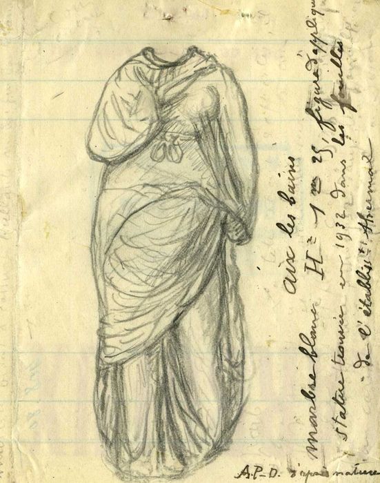 statue (grandeur nature) : femme (dessin : crayon sur papier)