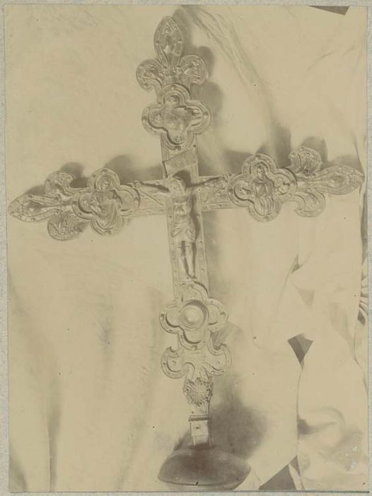 croix de procession - © Ministère de la Culture (France), Médiathèque du patrimoine et de la photographie, diffusion GrandPalaisRmn Photo