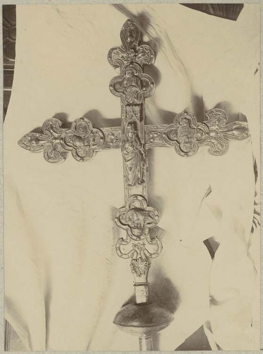 croix de procession - © Ministère de la Culture (France), Médiathèque du patrimoine et de la photographie, diffusion GrandPalaisRmn Photo