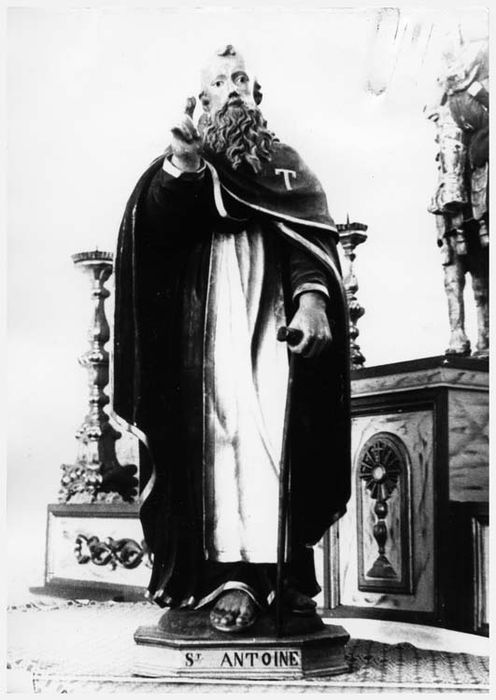 statue : Saint Antoine