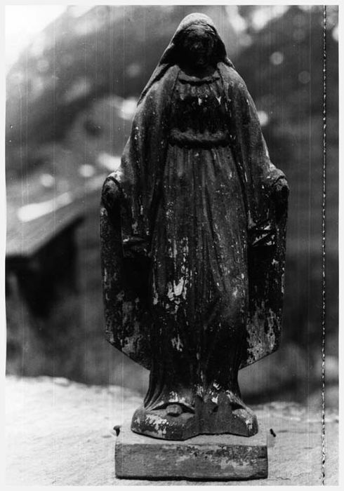 Statue (statuette) : Vierge