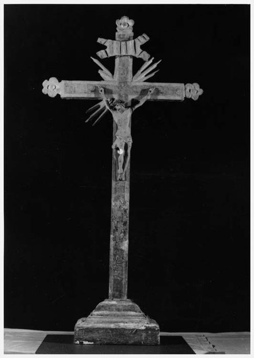 croix d'autel