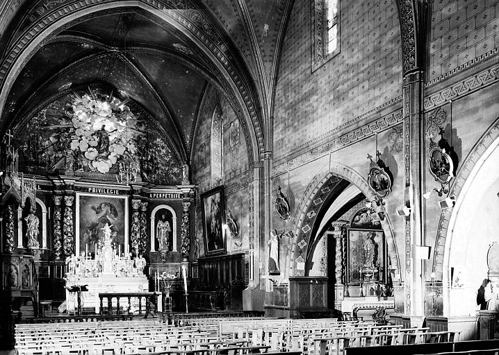 Vue intérieure du choeur vers le sud-est