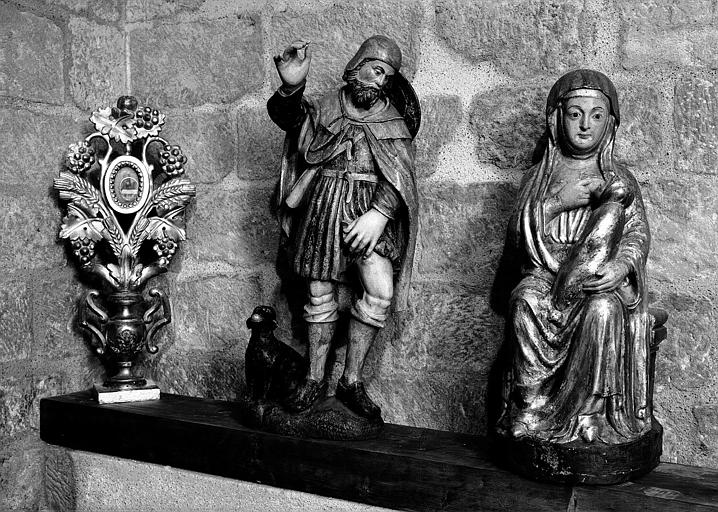 Reliquaire en bois doré. Groupes sculptés en bois doré : Saint Roch. Vierge à l'Enfant