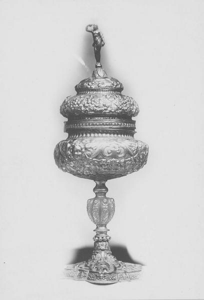 ciboire, vue générale - © Ministère de la Culture (France), Médiathèque du patrimoine et de la photographie (objets mobiliers), tous droits réservés
