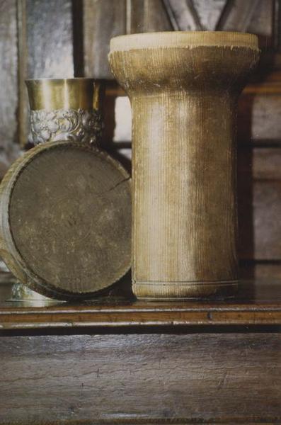 calice, vue générale de l'étui