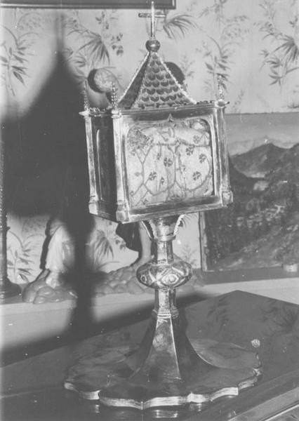 reliquaire, vue générale - © Ministère de la Culture (France), Médiathèque du patrimoine et de la photographie (objets mobiliers), tous droits réservés