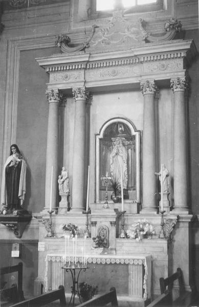 autel, retable de la sainte Croix, vue générale - © Ministère de la Culture (France), Médiathèque du patrimoine et de la photographie (objets mobiliers), tous droits réservés