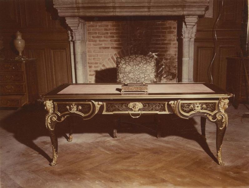 bureau, vue générale - © Ministère de la Culture (France), Médiathèque du patrimoine et de la photographie (objets mobiliers), tous droits réservés