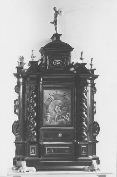 horloge, vue générale - © Ministère de la Culture (France), Médiathèque du patrimoine et de la photographie (objets mobiliers), tous droits réservés