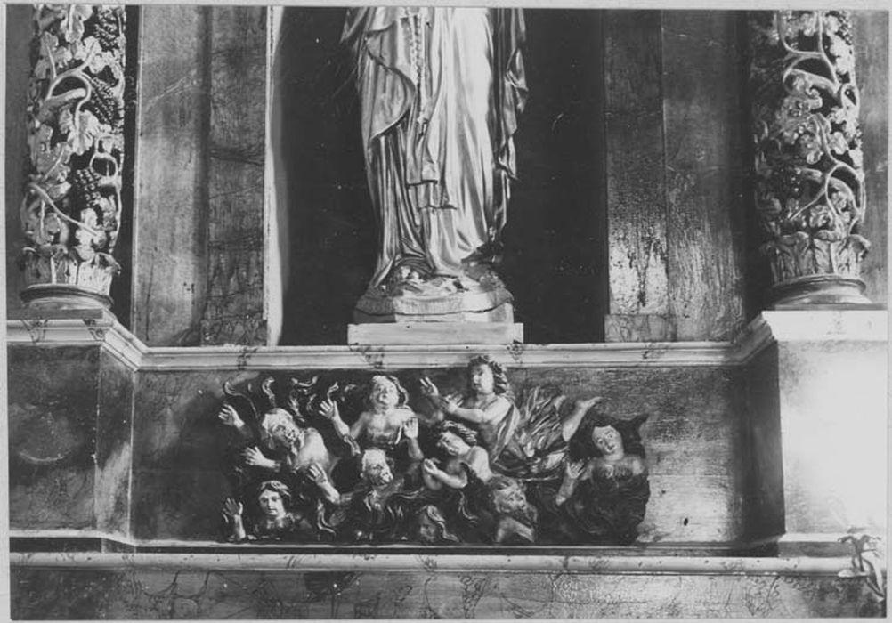 retable de l'autel de la Vierge