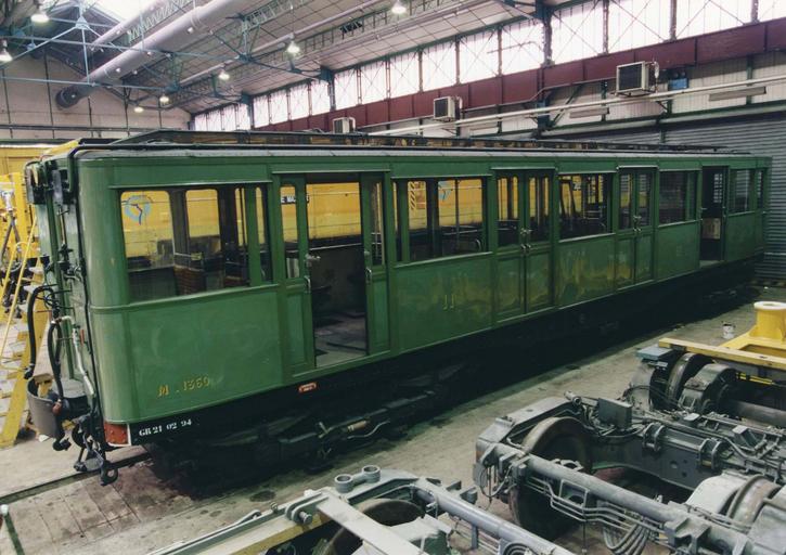 voiture de voyageurs : remorque 1ère classe, AB 475