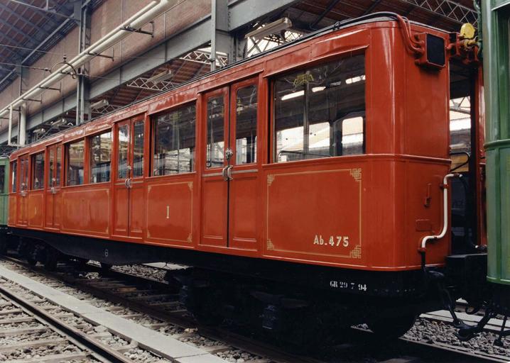 voiture de voyageurs : remorque 1ère classe, AB 475