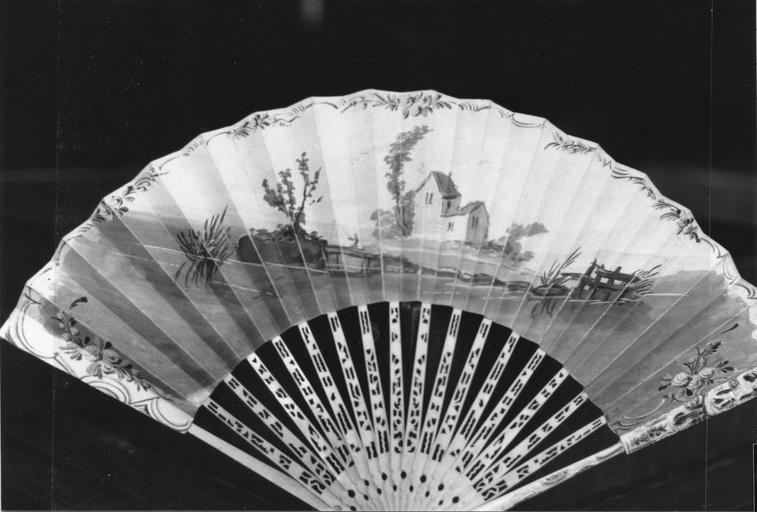 éventail : La vie aux champs (recto) - © Ministère de la Culture (France), Médiathèque du patrimoine et de la photographie (objets mobiliers), tous droits réservés