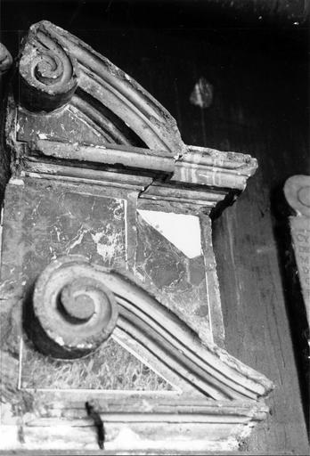 fragment de mausolée dit Gondé, détail d'entablement