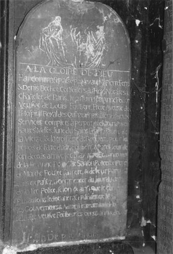 plaque commémorative (épitaphe de fondation par Anne Police) - © Ministère de la Culture (France), Médiathèque du patrimoine et de la photographie (objets mobiliers), tous droits réservés