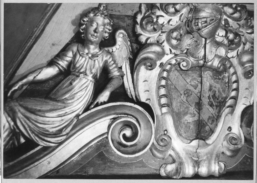 décor de la chapelle Scarron, détail des lambris de revêtement