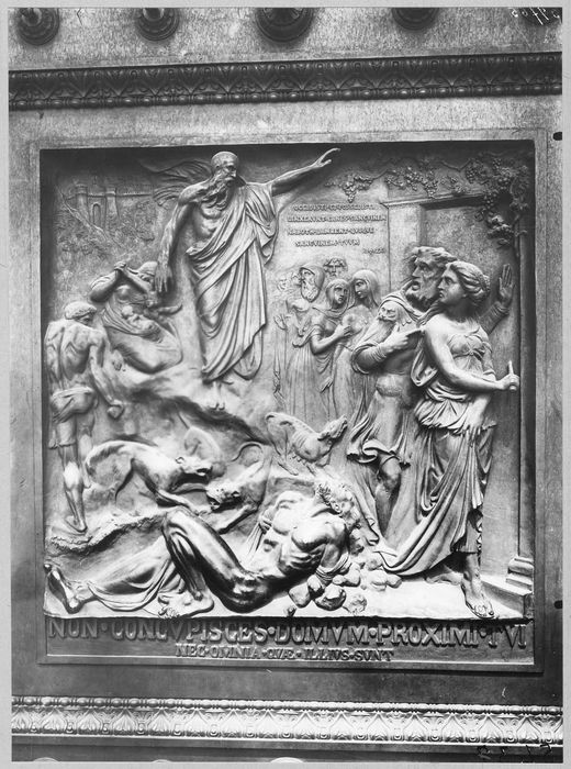 vantail du portail d’accès, détail