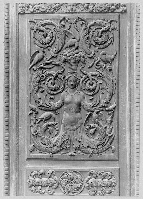 porte latérale sud, détail