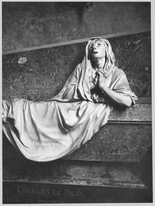 monument funéraire de la mère de Charles Lebrun, vue partielle