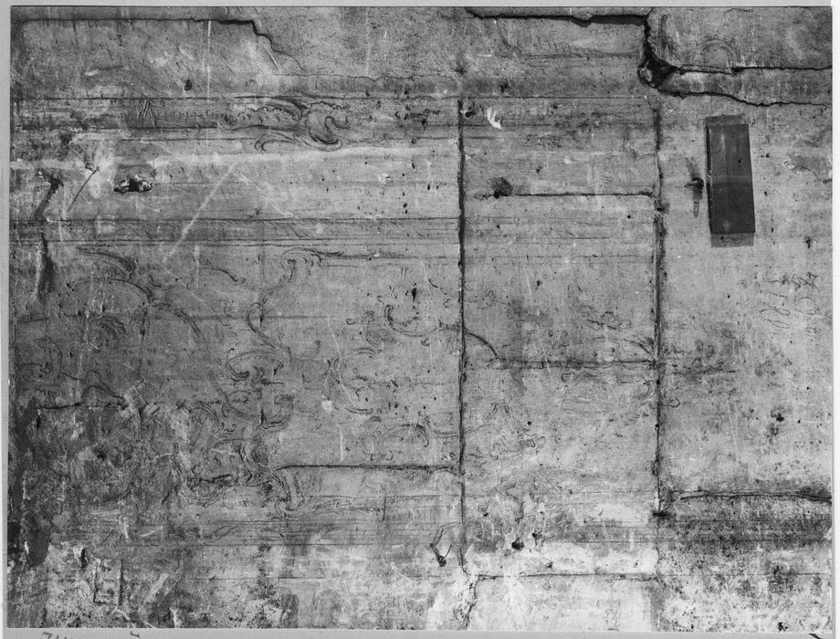 chambre du prince, détail des dessins sous les lambris de revêtement