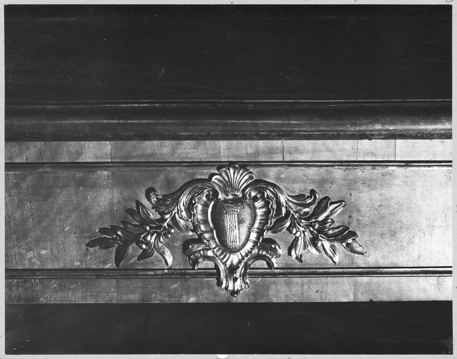 bureau de Louis XV, dit table de Robespierre, détail