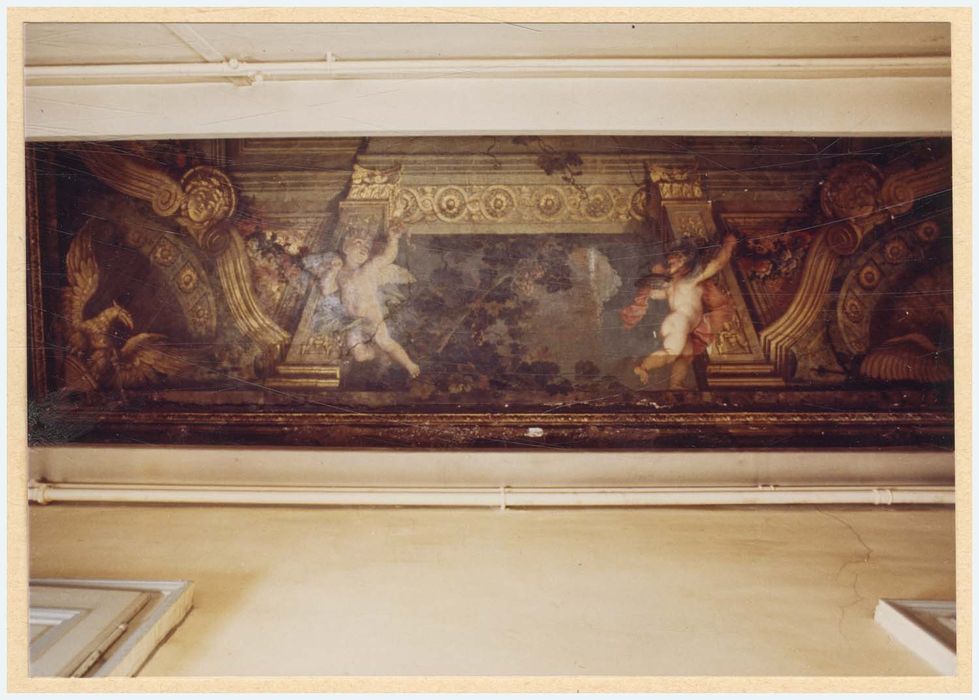 plafond peint de l’entrée, détail