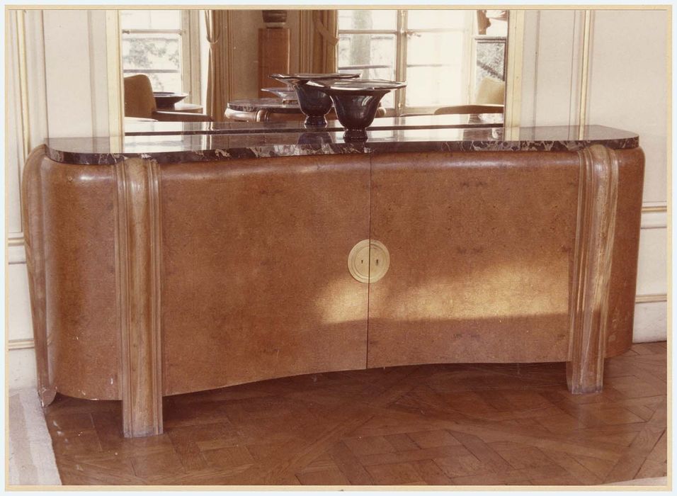 buffet (meuble-desserte)