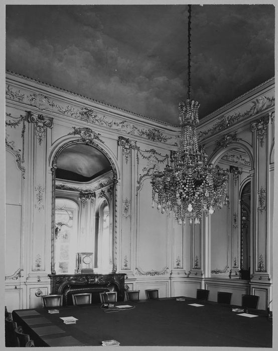 1er étage, salon, vue partielle du décor