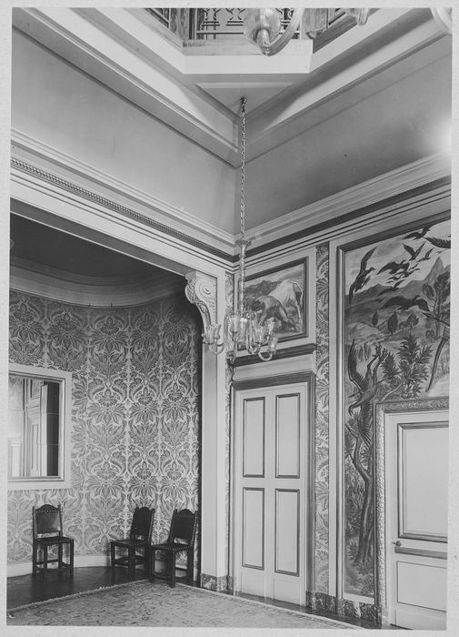 pièce non localisée, vue partielle