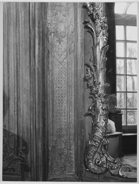 lambris de revêtement du salon d'Eve, détail