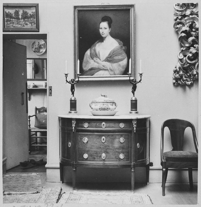 collection d'oeuvres d'art, vue partielle