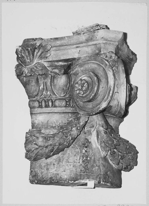 chapiteau (fragment lapidaire)