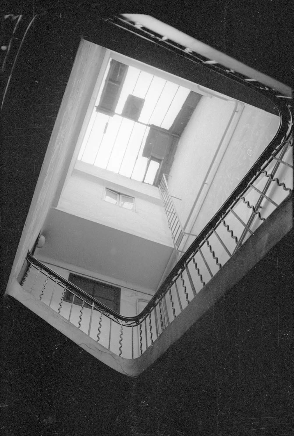 Cage d'escalier de l'immeuble de façade